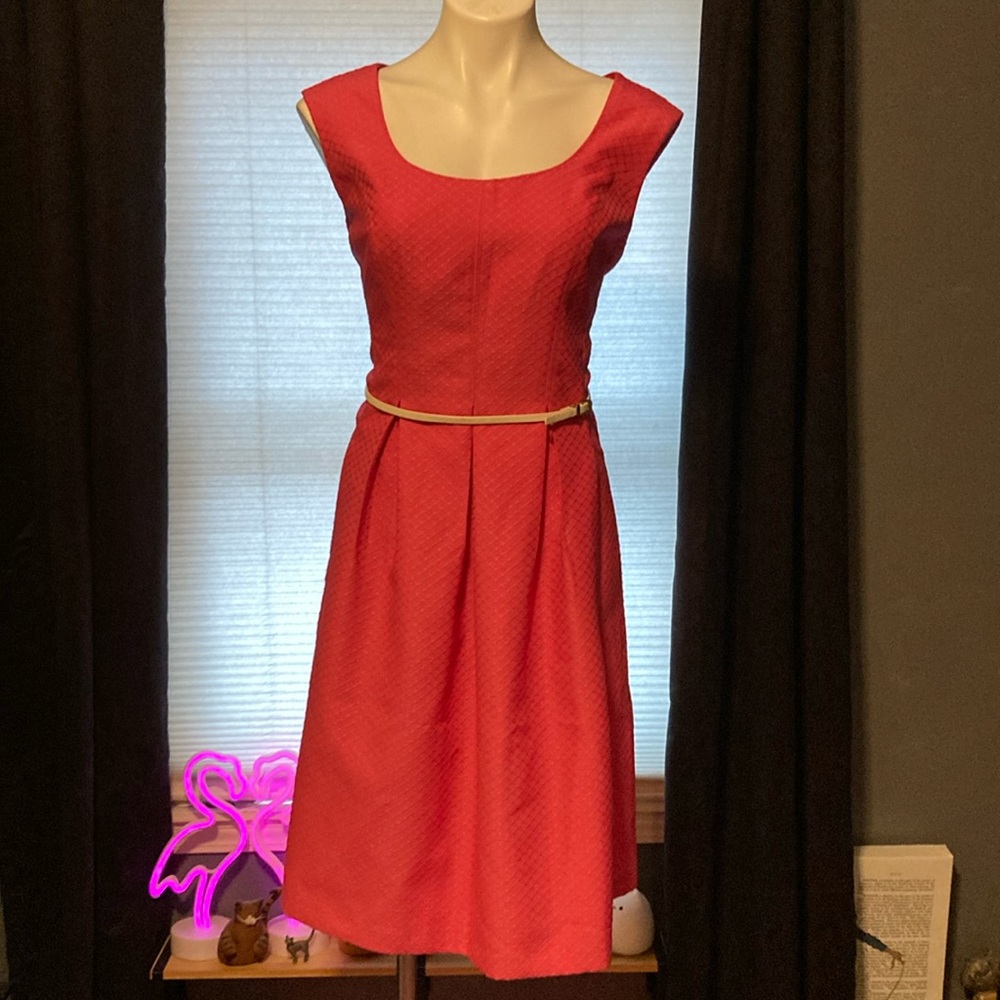 Evan Picone embroidered diamond pattern box pleated dress in petal pink size 10
